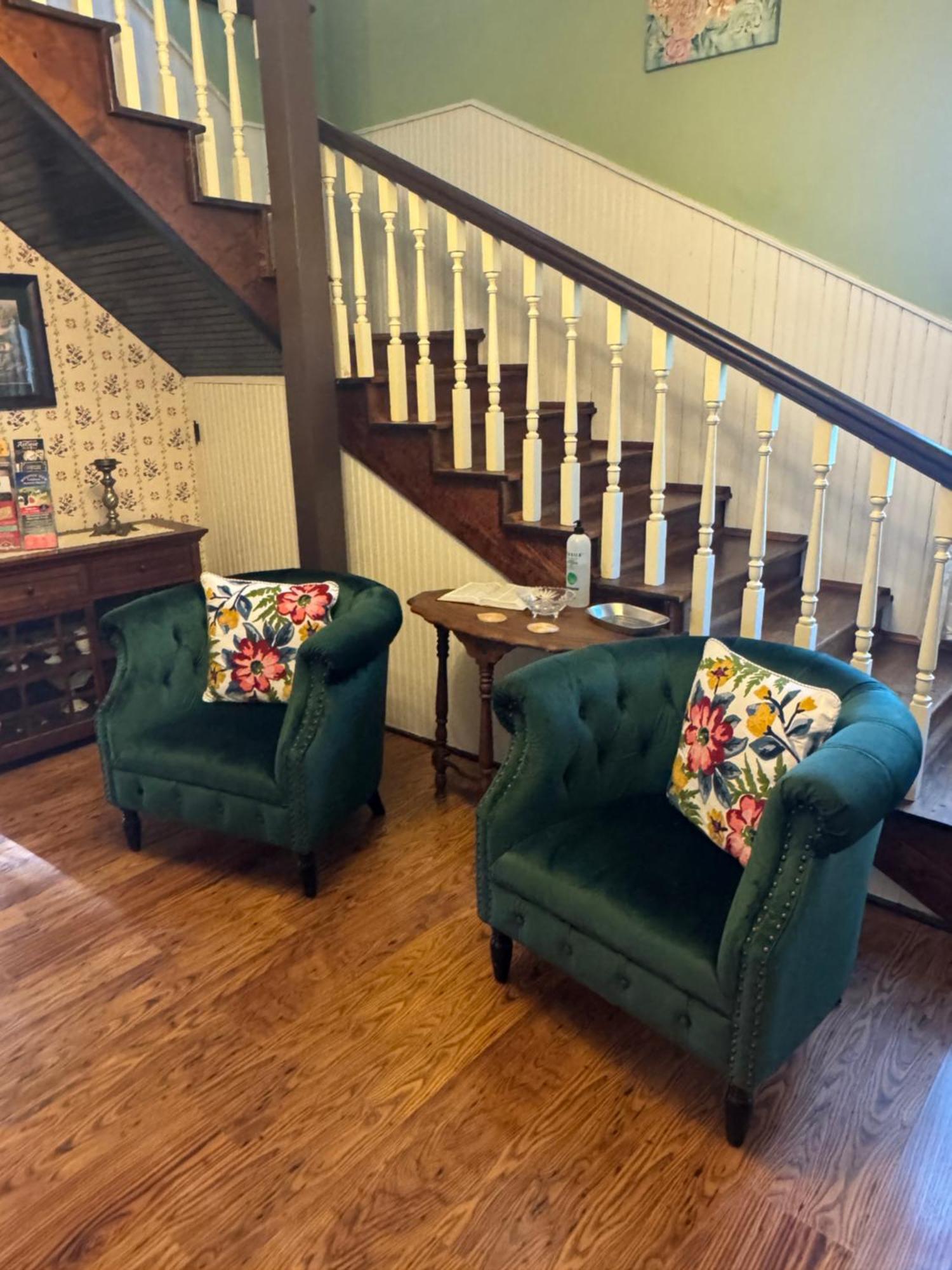 Ozark Country Inn マウンテンビュー エクステリア 写真