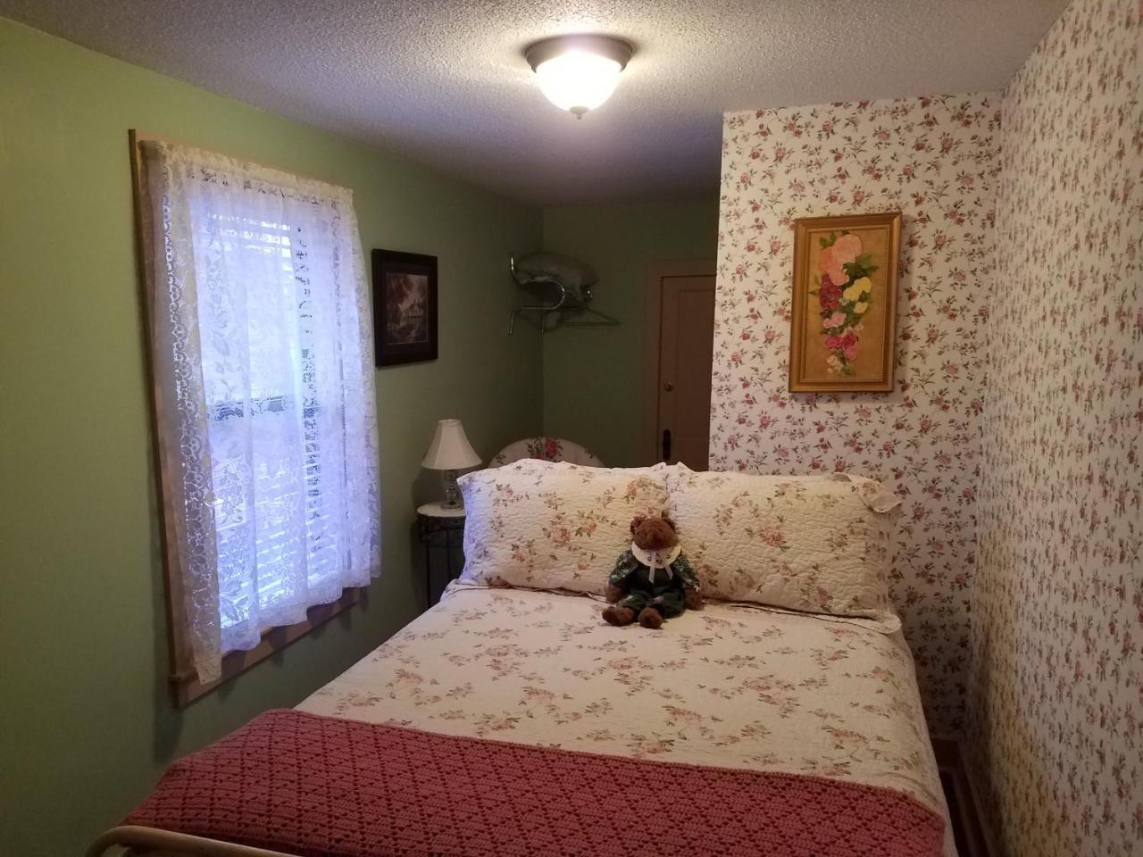 Ozark Country Inn マウンテンビュー エクステリア 写真
